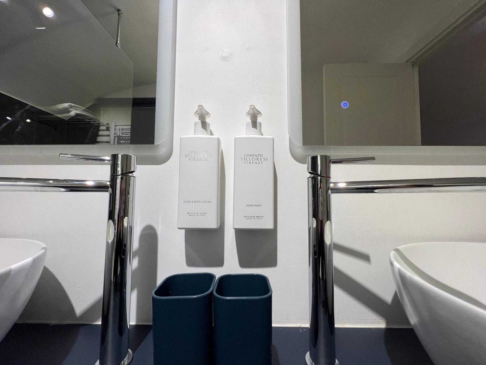 Luxury Blue Suites- Imperial Appartement